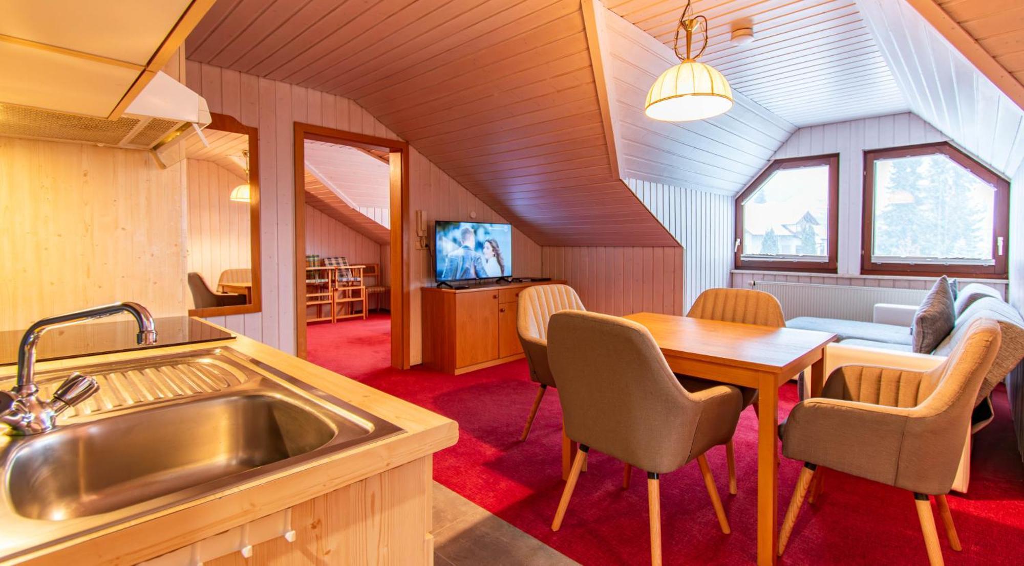 Wellnesshotel Hohenrodt Лосбург Экстерьер фото